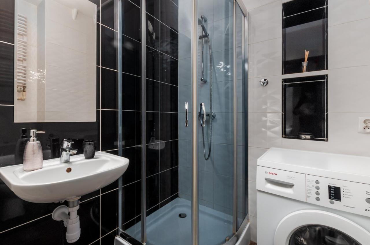 Madelaine By Renters * Warszawa